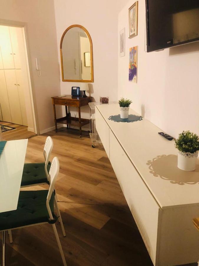 Charme Holidays Trastevere 3 Рим Екстериор снимка
