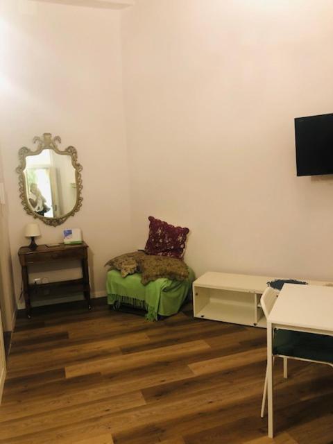 Charme Holidays Trastevere 3 Рим Екстериор снимка